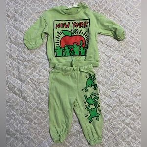 H&M New York sweat suit